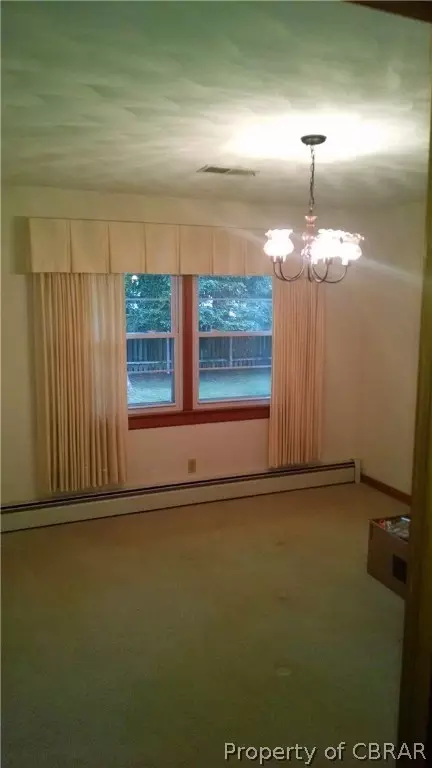 542 E 18th, West Point, VA 23181 photo 9