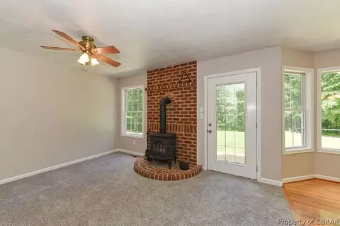 7391 Honeywind Rd, Gloucester, VA 23061 photo 13
