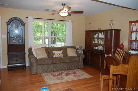 8376 Adams Ct, Gloucester, VA 23061 photo 25