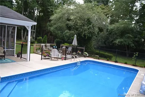 8088 Guinea Rd, Hayes, VA 23072 photo 22