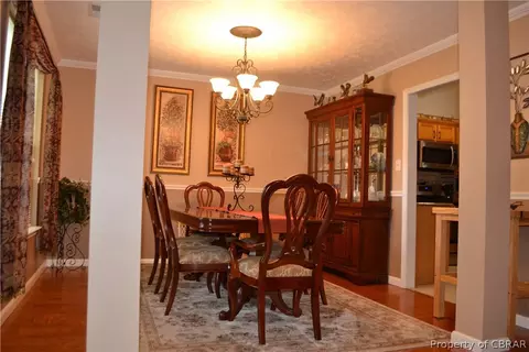 8088 Guinea Rd, Hayes, VA 23072 photo 3