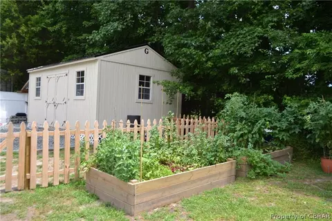 8088 Guinea Rd, Hayes, VA 23072 photo 24