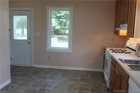 7121 Rosehill Rd, Gloucester, VA 23061 photo 7