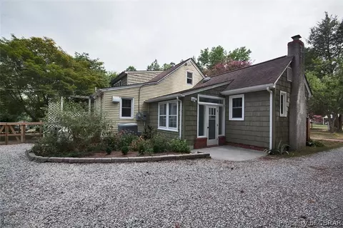 5238 Chestnut Fork Rd, Gloucester, VA 23061 photo 3