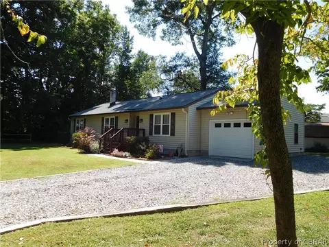 6778 Run Ln, Gloucester, VA 23061 photo 2