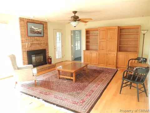 9802 Anchorage Ln, Gloucester, VA 23061 photo 17
