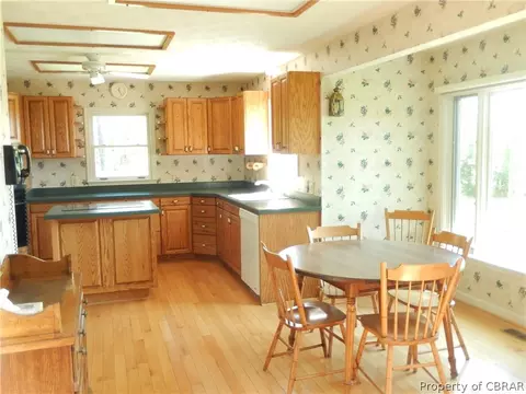 9802 Anchorage Ln, Gloucester, VA 23061 photo 14