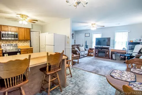 130 Easy St, Dutton, VA 23050 photo 2