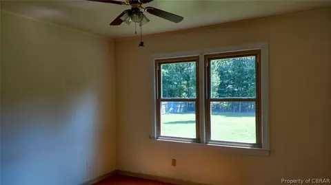 3318 Pine Grove Rd, Gloucester, VA 23061 photo 6