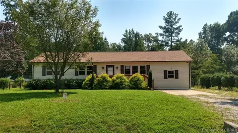 3318 Pine Grove Rd, Gloucester, VA 23061 photo 1