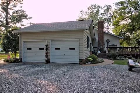 5767 Ware Neck Rd, Gloucester, VA 23061 photo 32