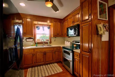 5767 Ware Neck Rd, Gloucester, VA 23061 photo 18