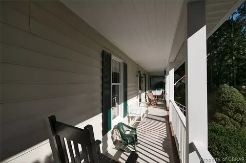 5767 Ware Neck Rd, Gloucester, VA 23061 photo 8