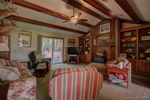 5767 Ware Neck Rd, Gloucester, VA 23061 photo 11