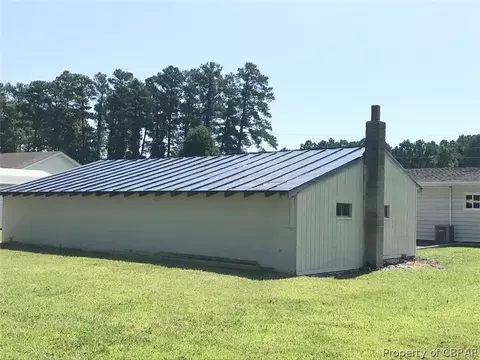 2181 Greys Point Rd, Topping, VA 23169 photo 8