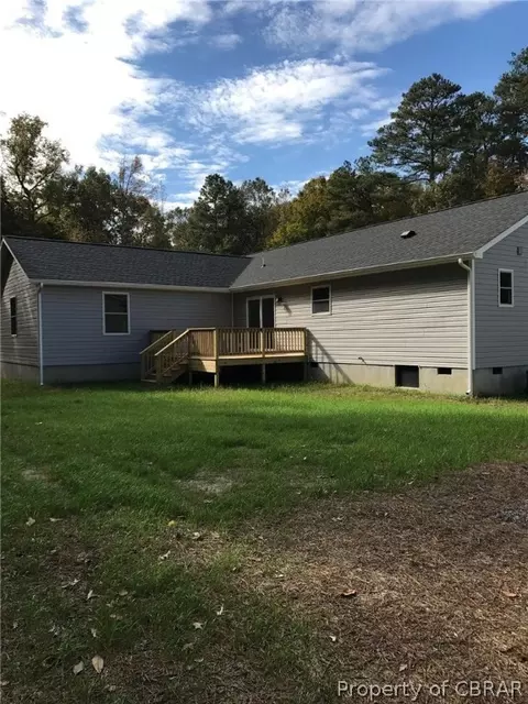 6151 Lamberth Ln, Gloucester, VA 23061 photo 3