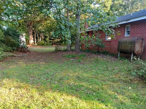 3659 Hickory Fork Rd, Gloucester, VA 23061 photo 4