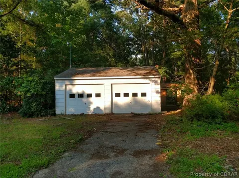 3659 Hickory Fork Rd, Gloucester, VA 23061 photo 3