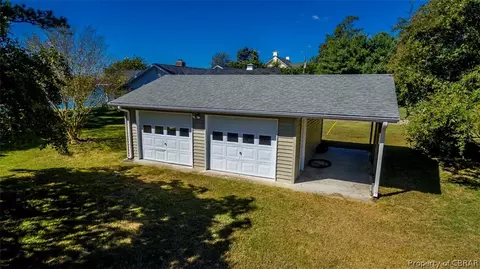 221 Bluffield Ln, Lancaster, VA 22503 photo 9