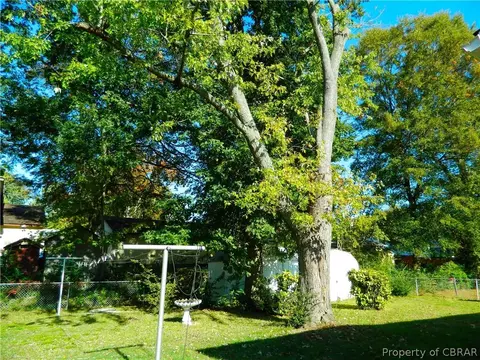 3318 W Weaver Rd, Hampton, VA 23666 photo 8