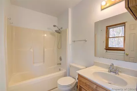 9615 Spring Branch Dr, North, VA 23128 photo 17