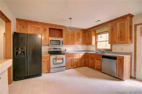9615 Spring Branch Dr, North, VA 23128 photo 11