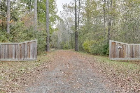 7042 Belroi Rd, Gloucester, VA 23061 photo 35