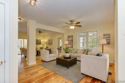 7042 Belroi Rd, Gloucester, VA 23061 photo 2