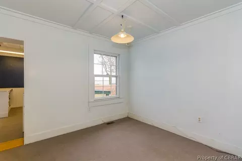 1384 Mercer Rd, Gloucester Point, VA 23062 photo 18