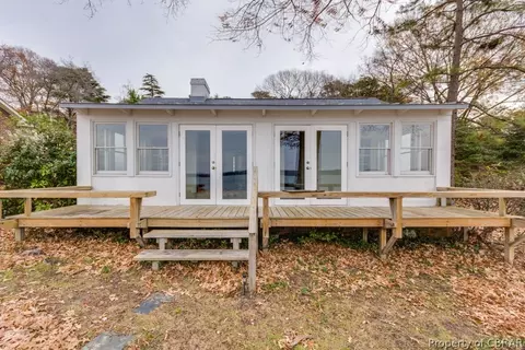 1384 Mercer Rd, Gloucester Point, VA 23062 photo 24