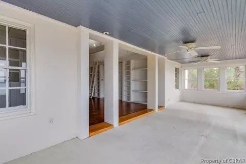 1384 Mercer Rd, Gloucester Point, VA 23062 photo 21