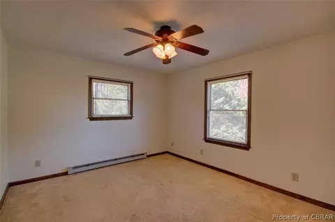 5535 Carys Brook Ln, Gloucester, VA 23061 photo 13