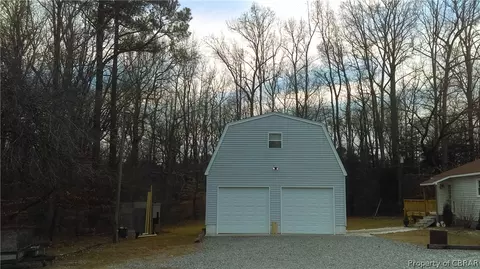 7555 Foster Rd, Gloucester, VA 23061 photo 9