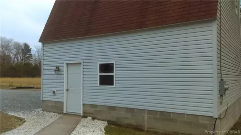 7555 Foster Rd, Gloucester, VA 23061 photo 10