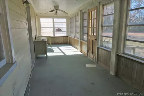 44 E Senora Rd, Lancaster, VA 22503 photo 4
