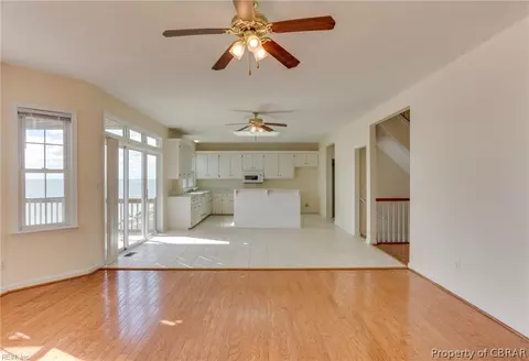 115 Grand View Dr, Hampton, VA 23664 photo 16