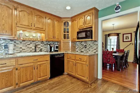 7875 Snowhaven Ln, Gloucester, VA 23061 photo 13