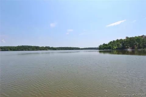 120 E Highview Dr, Lancaster, VA 22503 photo 2