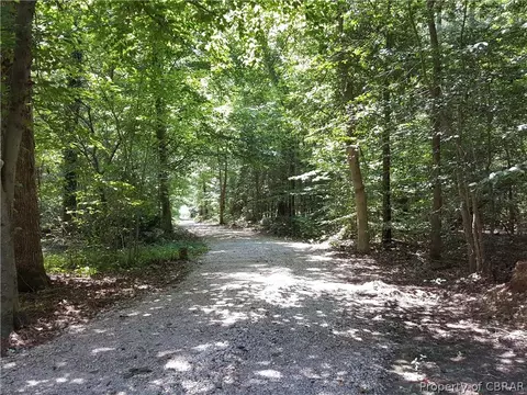 4315 Cappahosic Rd, Gloucester, VA 23061 photo 28