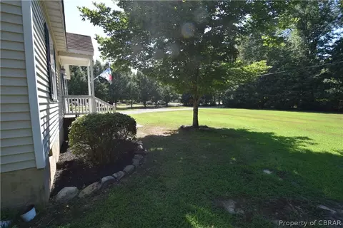 5145 Aberdeen Creek Rd, Gloucester, VA 23061 photo 8