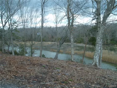 2785 Notta Rd, Gloucester, VA 23061 photo 3