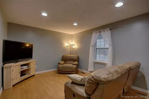 10535 Cedar Gate Ln, Dutton, VA 23050 photo 7