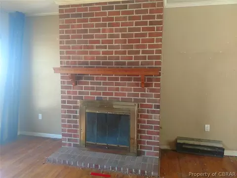 257 James Ln, Weems, VA 22576 photo 4
