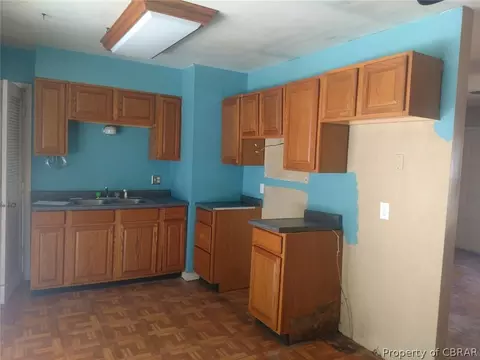 257 James Ln, Weems, VA 22576 photo 5