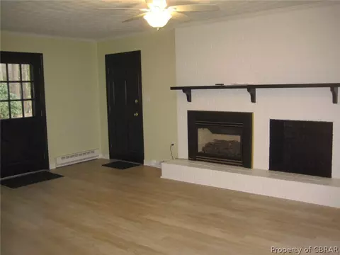 5862 Hillside Dr, Gloucester, VA 23061 photo 18