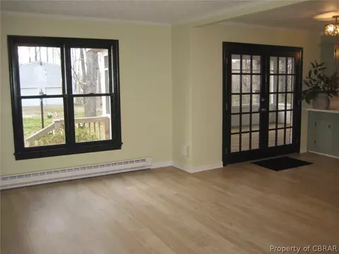 5862 Hillside Dr, Gloucester, VA 23061 photo 19