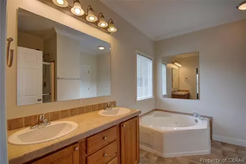 3972 Pampa Rd, Gloucester, VA 23061 photo 13