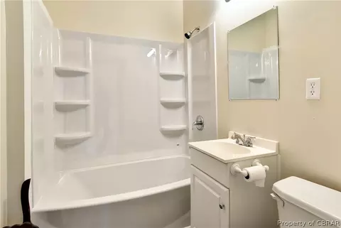 20 Old Fox Hill Rd, Hampton, VA 23669 photo 14