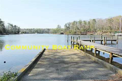 134 Pirates Pl, Weems, VA 22576 photo 14