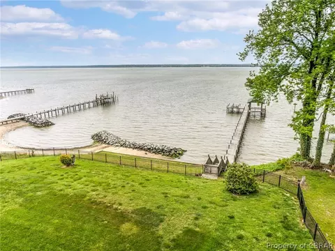 5464 York Haven Ln, Gloucester, VA 23061 photo 32